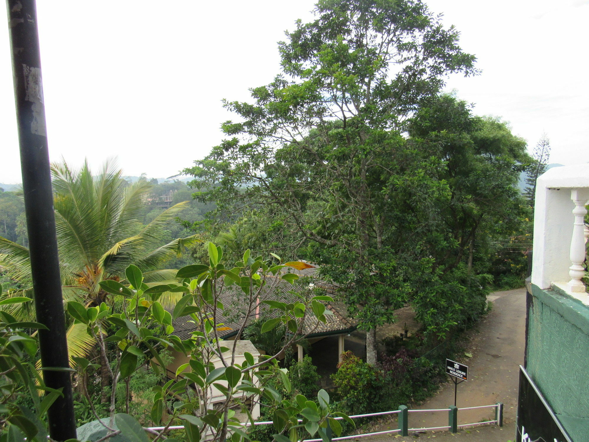 King Leisure Residence Kandy Ngoại thất bức ảnh
