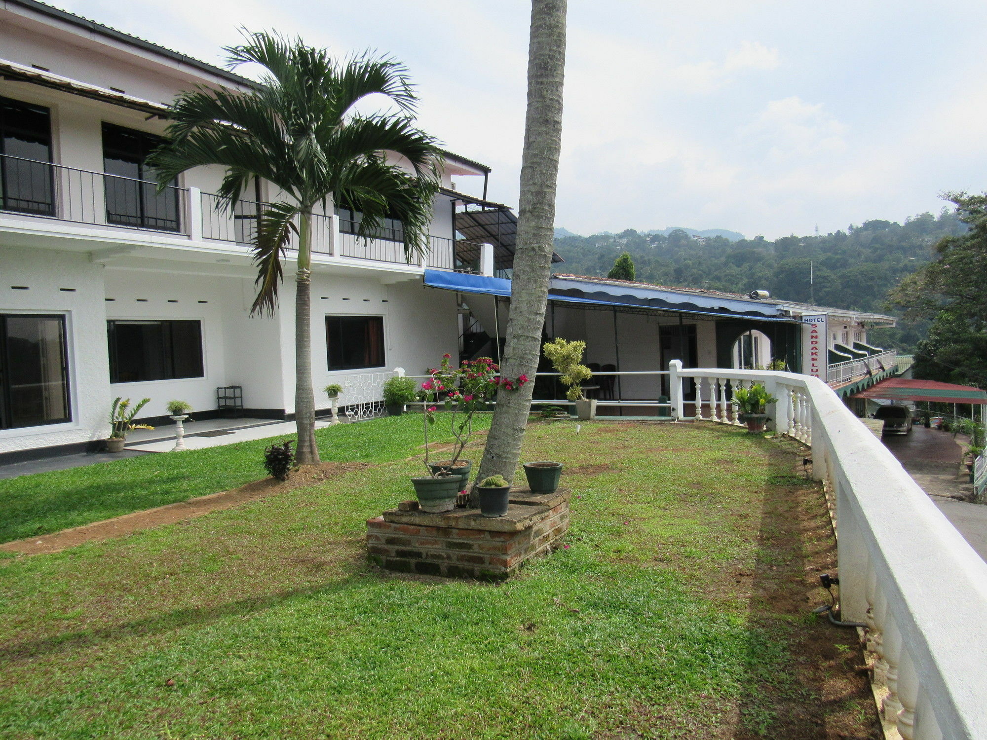 King Leisure Residence Kandy Ngoại thất bức ảnh