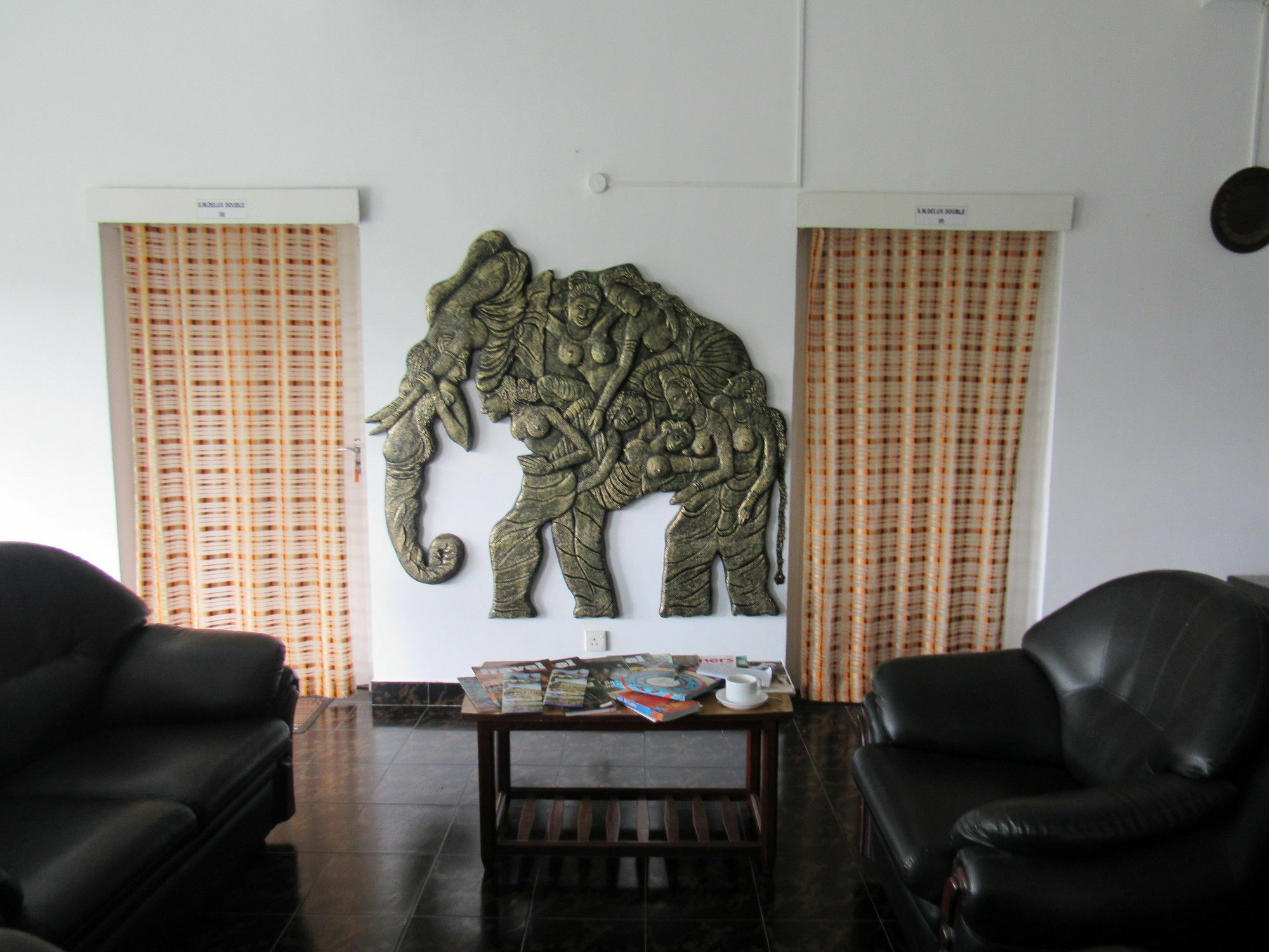 King Leisure Residence Kandy Ngoại thất bức ảnh