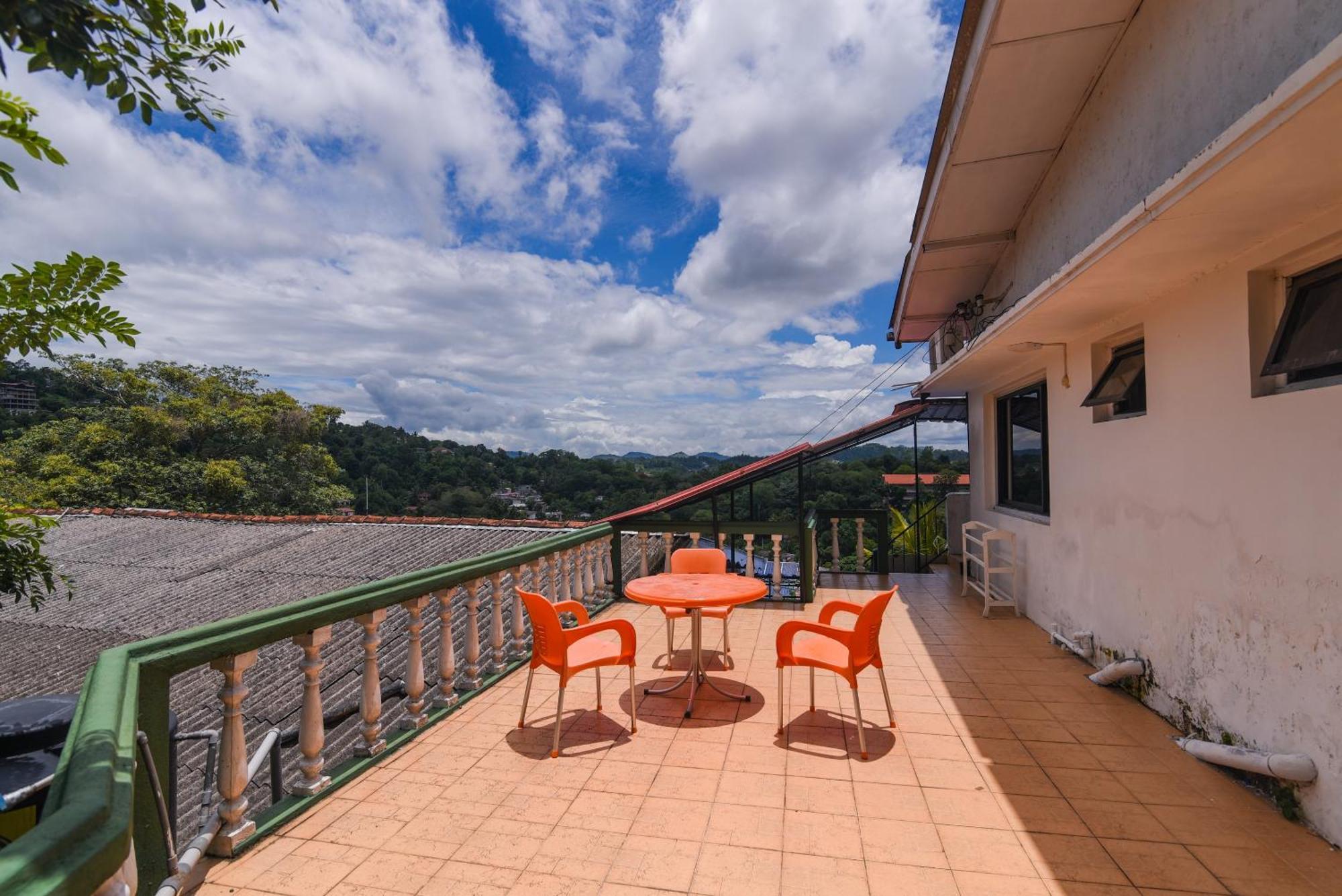 King Leisure Residence Kandy Ngoại thất bức ảnh